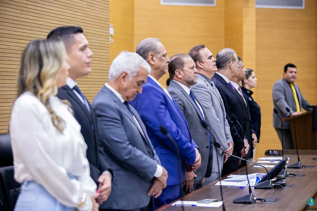 Deputado Alan Queiroz entrega Títulos de Cidadão Honorário a magistrados em Sessão Solene na Assembleia Legislativa Deputado Alan Queiroz entrega Títulos de Cidadão Honorário a magistrados em Sessão Solene na Assembleia Legislativa