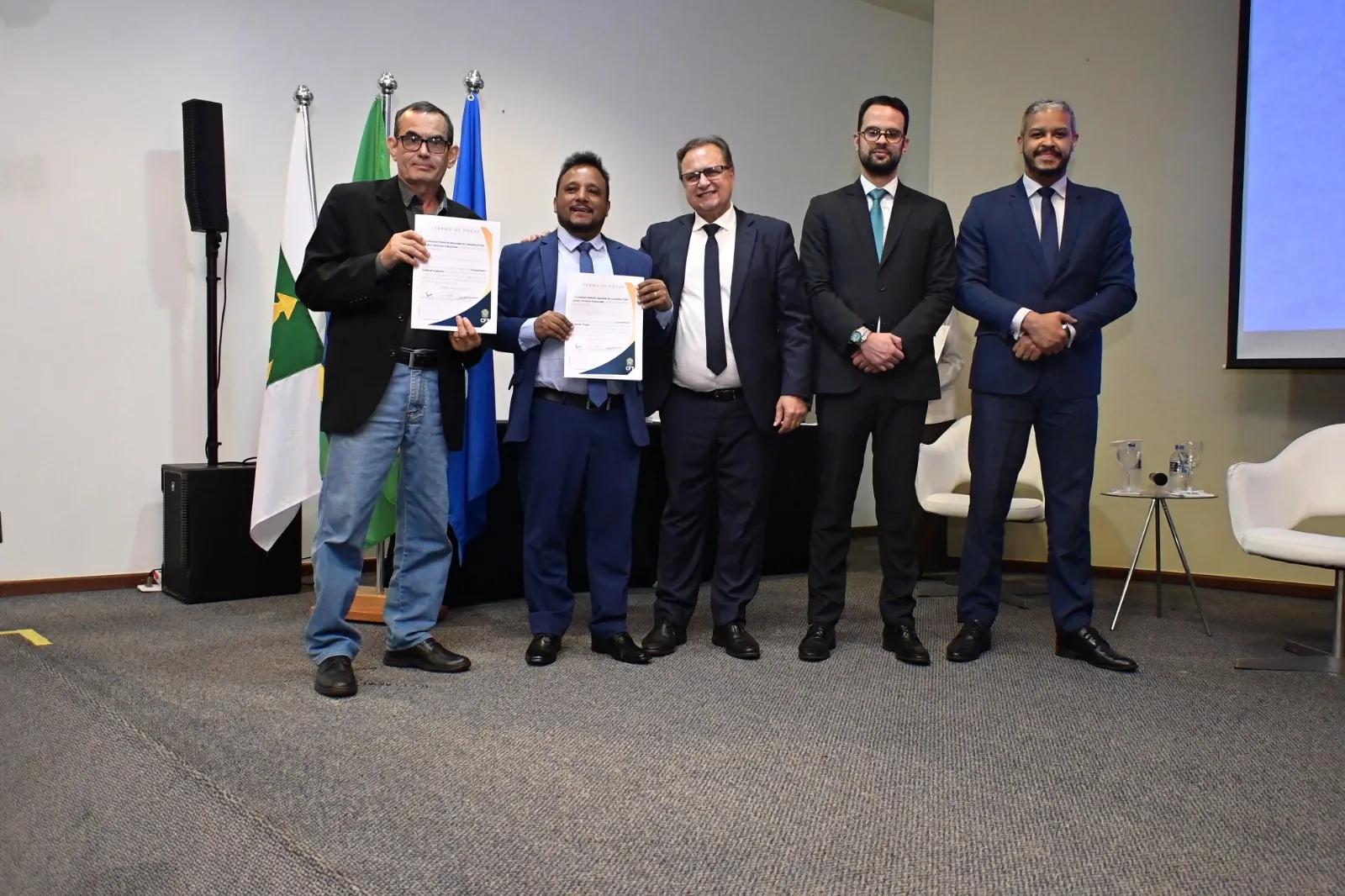 Roberto Carlos, morador de Rolim de Moura, toma posse no Conselho Federal dos Técnicos Industriais Roberto Carlos, morador de Rolim de Moura, toma posse no Conselho Federal dos Técnicos Industriais