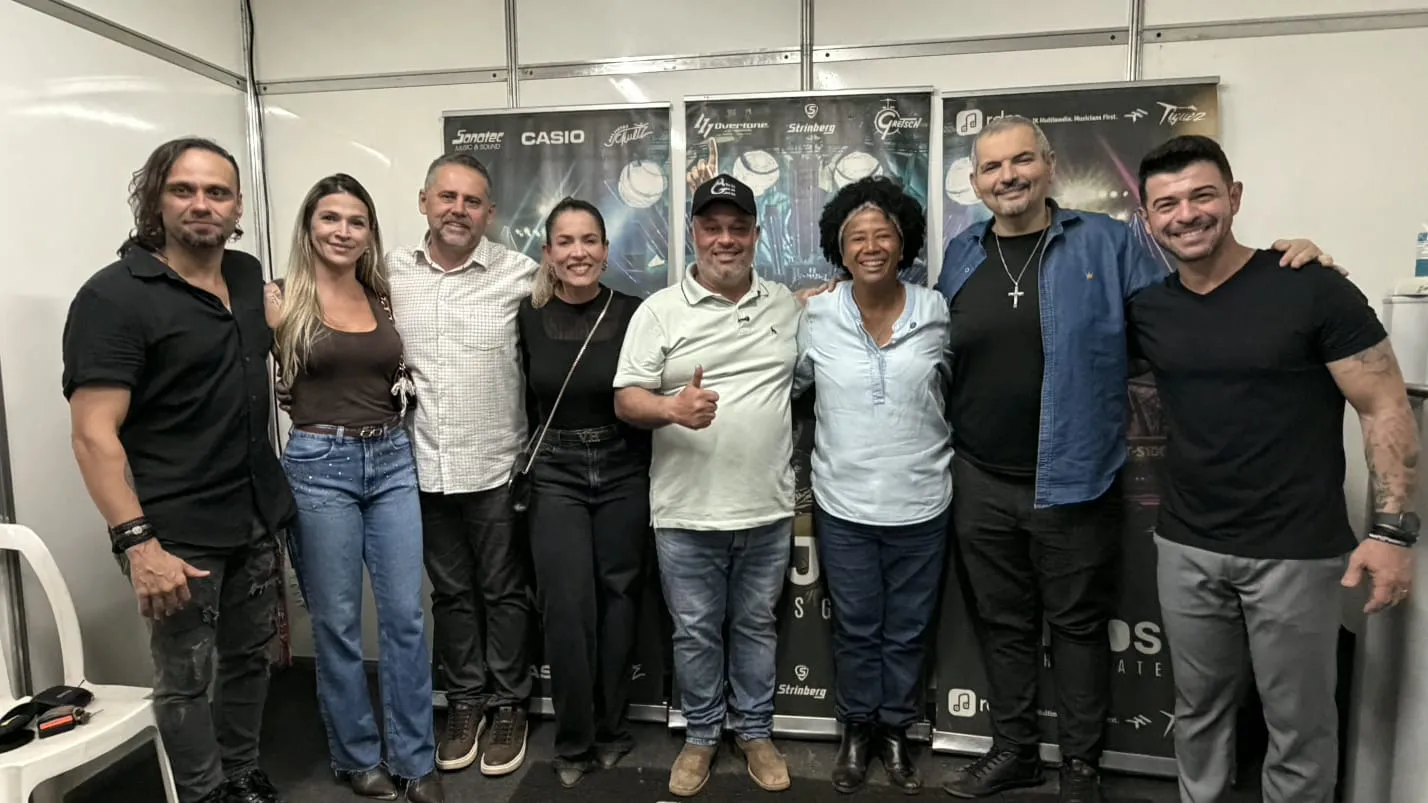 Nome de Sílvia Cristina ao Senado ganha força e ela intensifica pré-campanha nos municípios Nome de Sílvia Cristina ao Senado ganha força e ela intensifica pré-campanha nos municípios